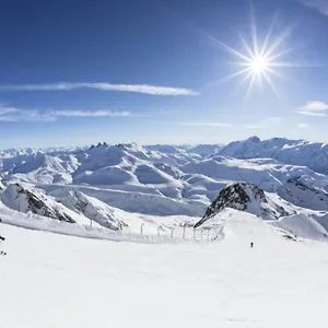 la-petite-escapade.hotels-rhonealpes.com/